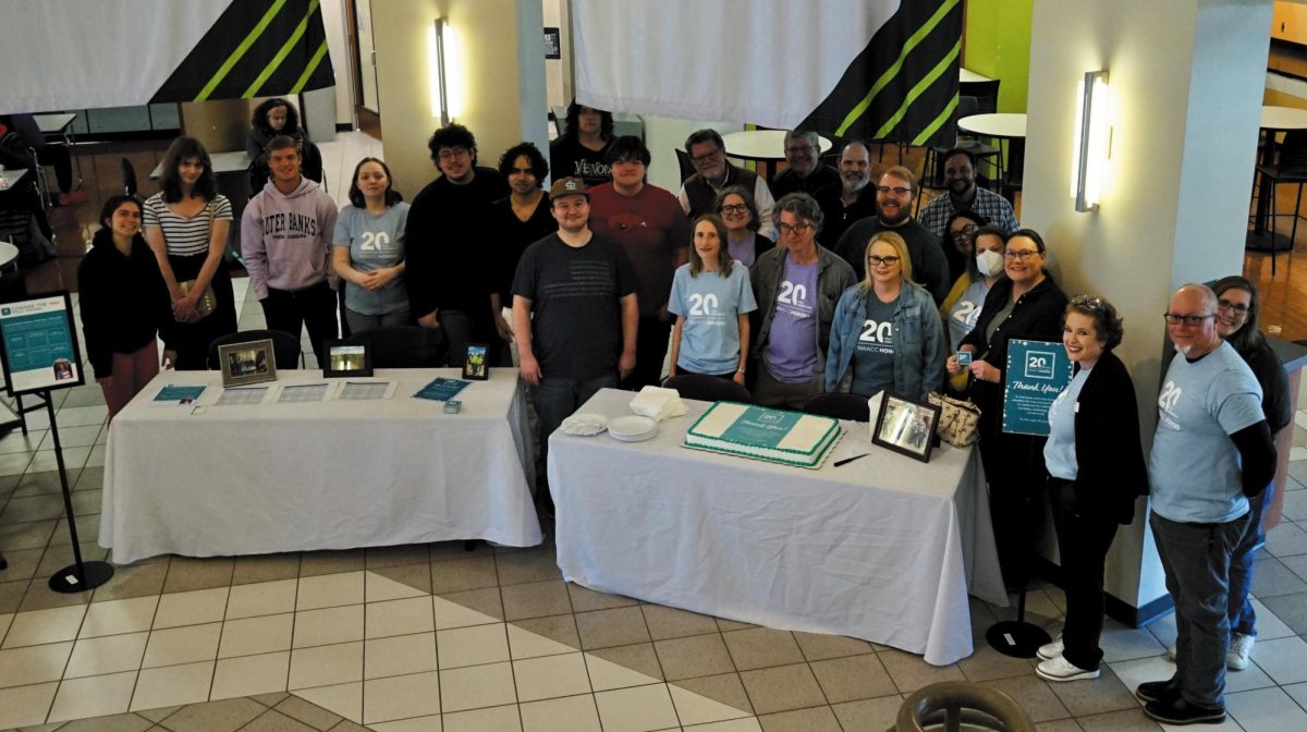 The Honors Program celebrated its 20th year with a ceremony and cake in the Becky Paneitz Student Center.
